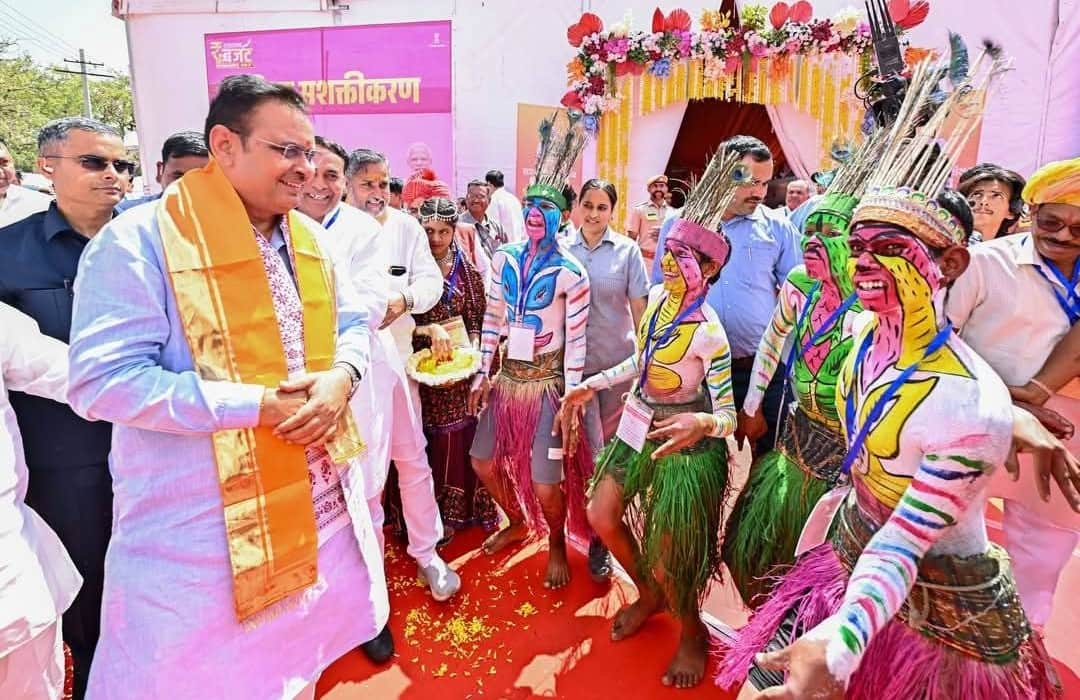 Dungarpur News: CM Bhajanlal Takes Dig at Bharat Adivasi Party Says They Are Leading Youth in Wrong Direction