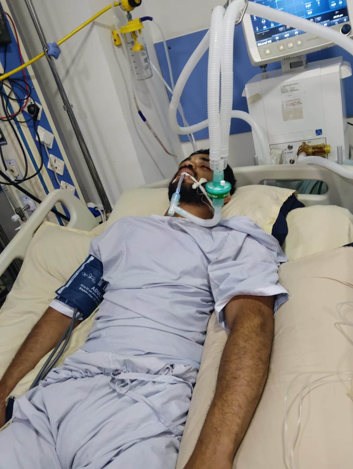 21-रोहतक में निजी अस्पताल में छह दिन से भर्ती राजस्थान के राष्ट्रीय पहलवान विजय लांबा। स्रोत : 