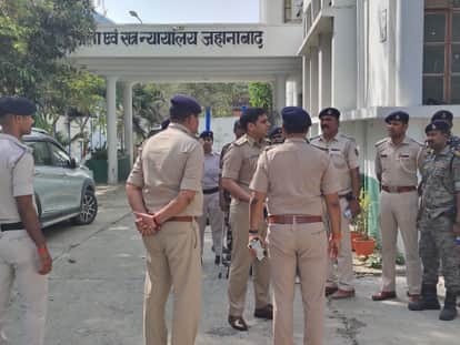 commotion after threat of bombing civil court  police launched investigation campaign in Jehanabad