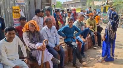 lpg cylinder shortage amid us israel iran war, rohtas bihar news