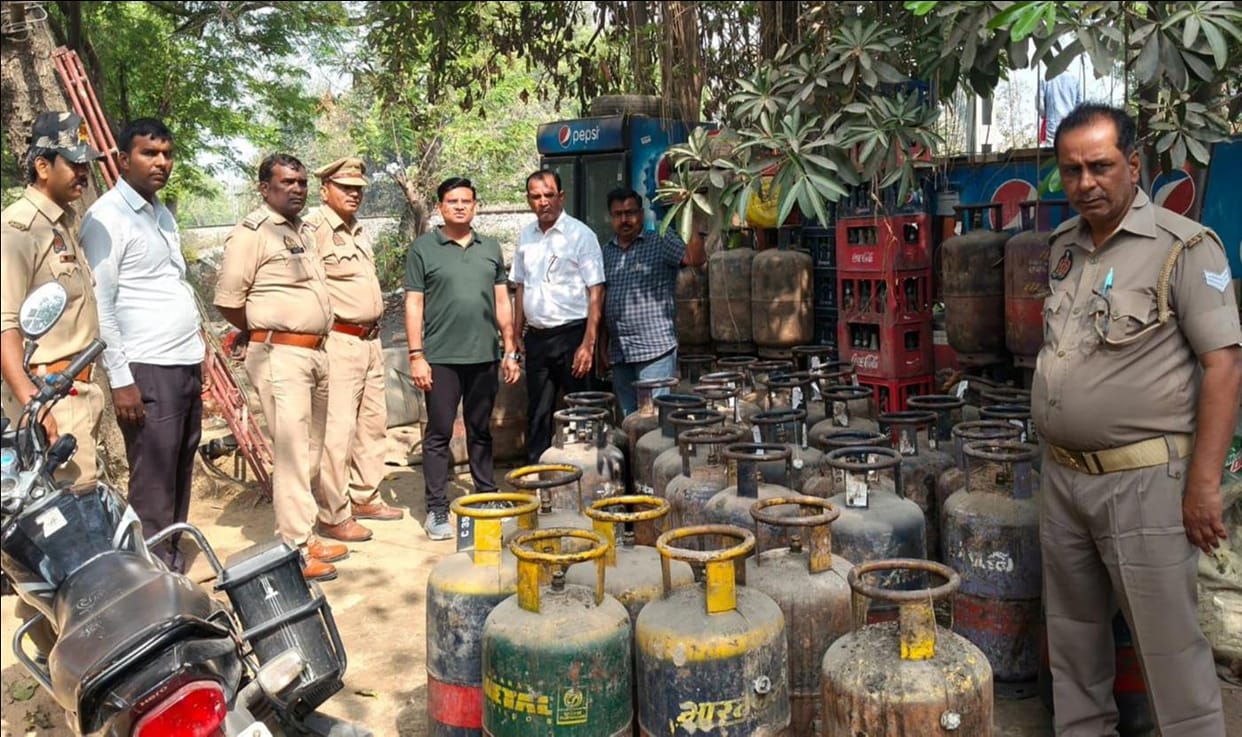 Raid on restaurant, 53 illegal gas cylinders recovered