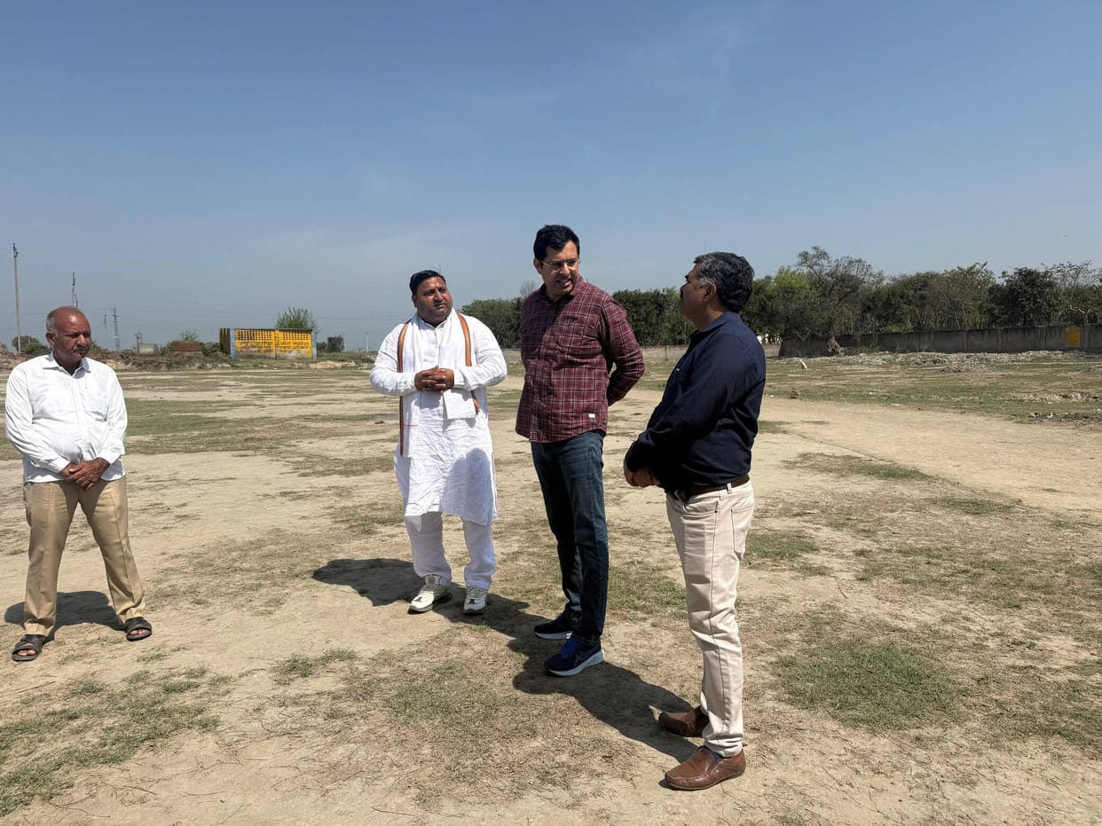Inspection of construction work at the stadium, instructions to complete it soon