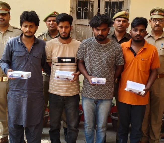 Two men were robbed for making pornographic videos, five arrested