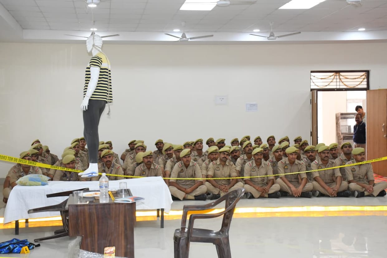 Forensic Training Class Launched at Meerut Police Lines, Focus on Evidence Preservation