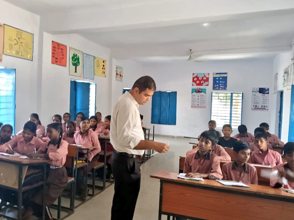 Headmistress suspended, adverse entry for six teachers