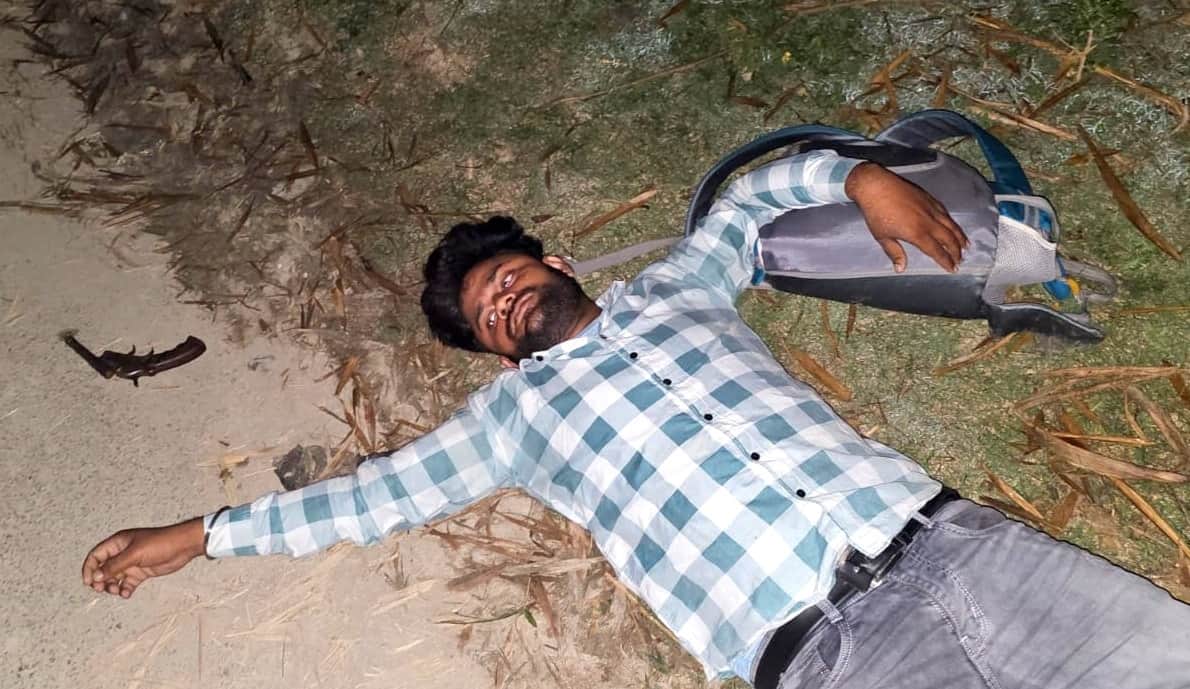 फोटो 36सिधौली इलाके में मोबाइल चोरी का आरोपी पुलिस मुठभेड़ में गिरफ्तार। स्रोत: पुलिस मीडिया स