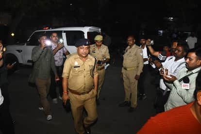 Lucknow: Angry over a love marriage, a father, along with his four daughters, murdered his son-in-law by beati