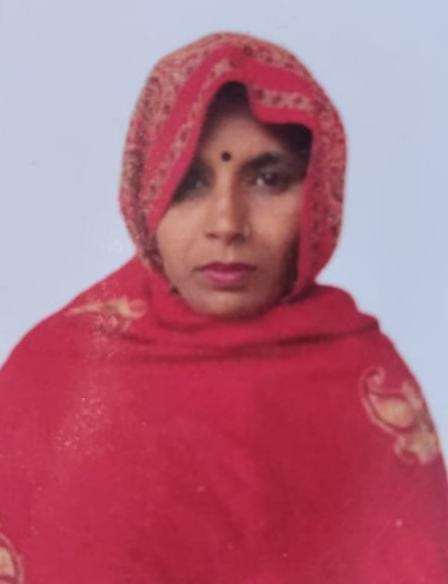A woman died after being crushed under sugarcane that fell due to a burst truck tyre