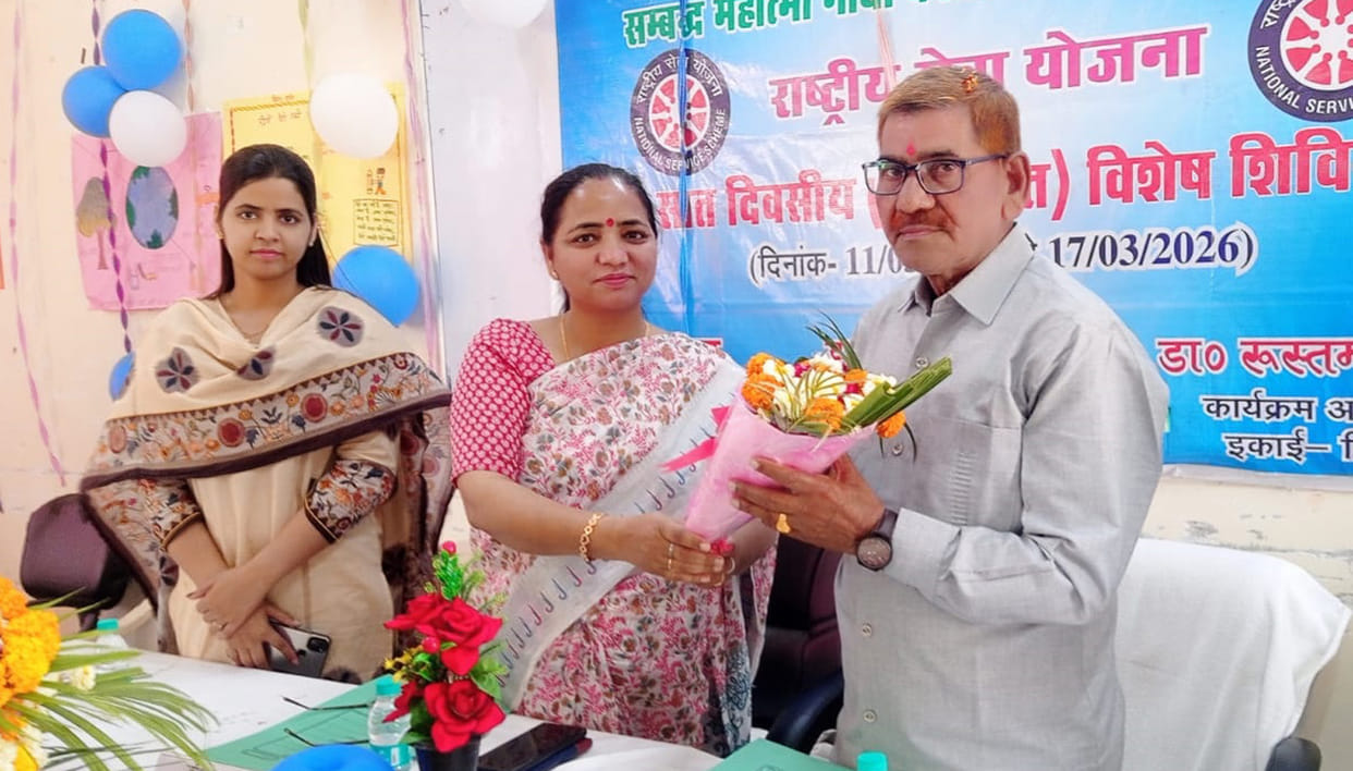 Kusum and Shifa are the best female volunteers, Akhilesh is the best male volunteer