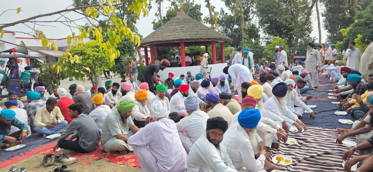 Police station surrounded in Kalicharan case, outpost in-charge suspended after uproar