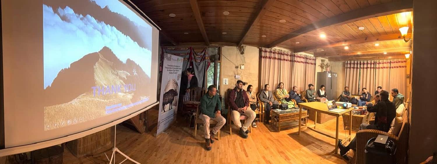 यूनेस्को नामांकन को लेकर तीर्थन घाटी में हुई उच्चस्तरीय चर्चा के दौरान। जागरूक पाठक