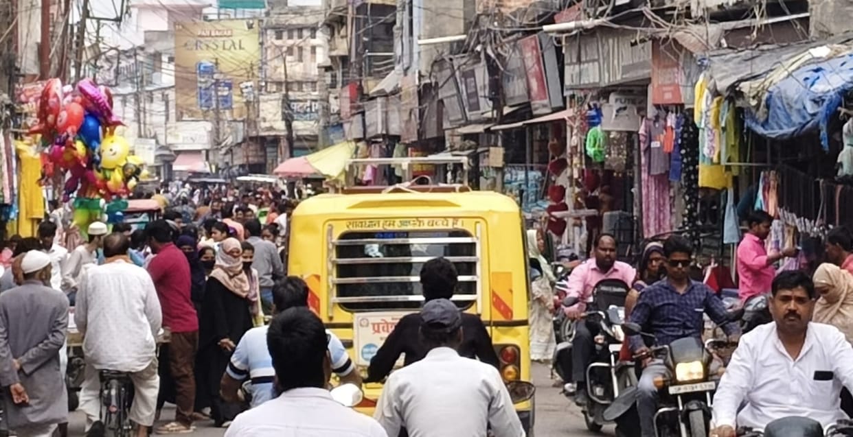 The system collapsed, people were stuck in traffic jams for hours.