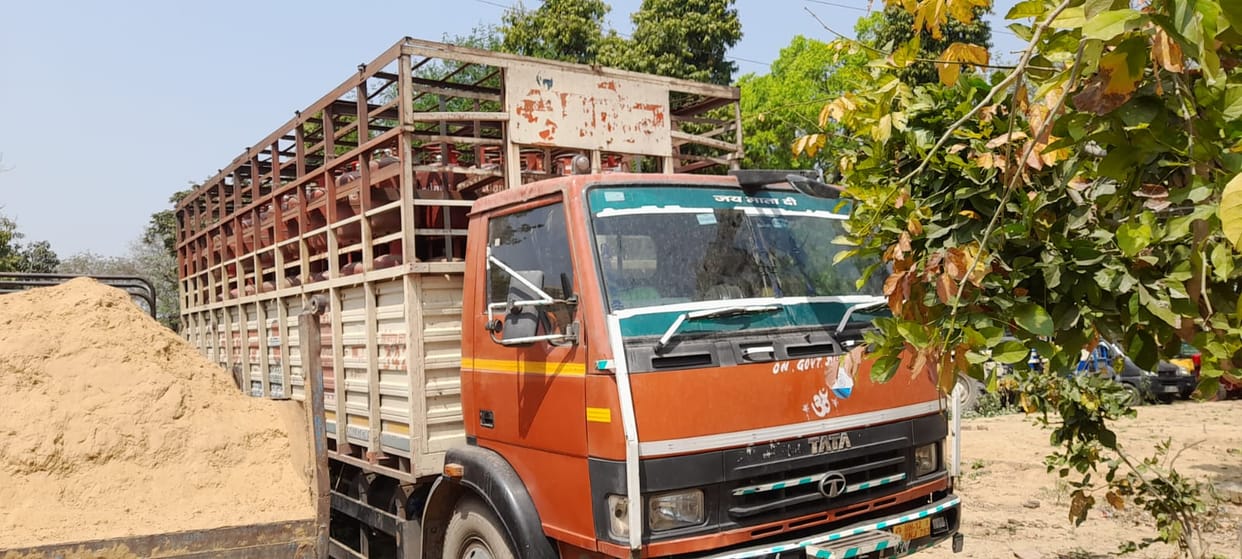 Unfit canter loaded with cylinders released after four days