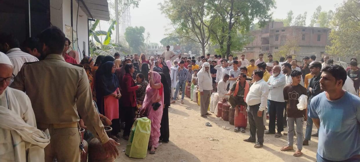 Action will be taken against those spreading rumours of gas cylinder shortage: SP
