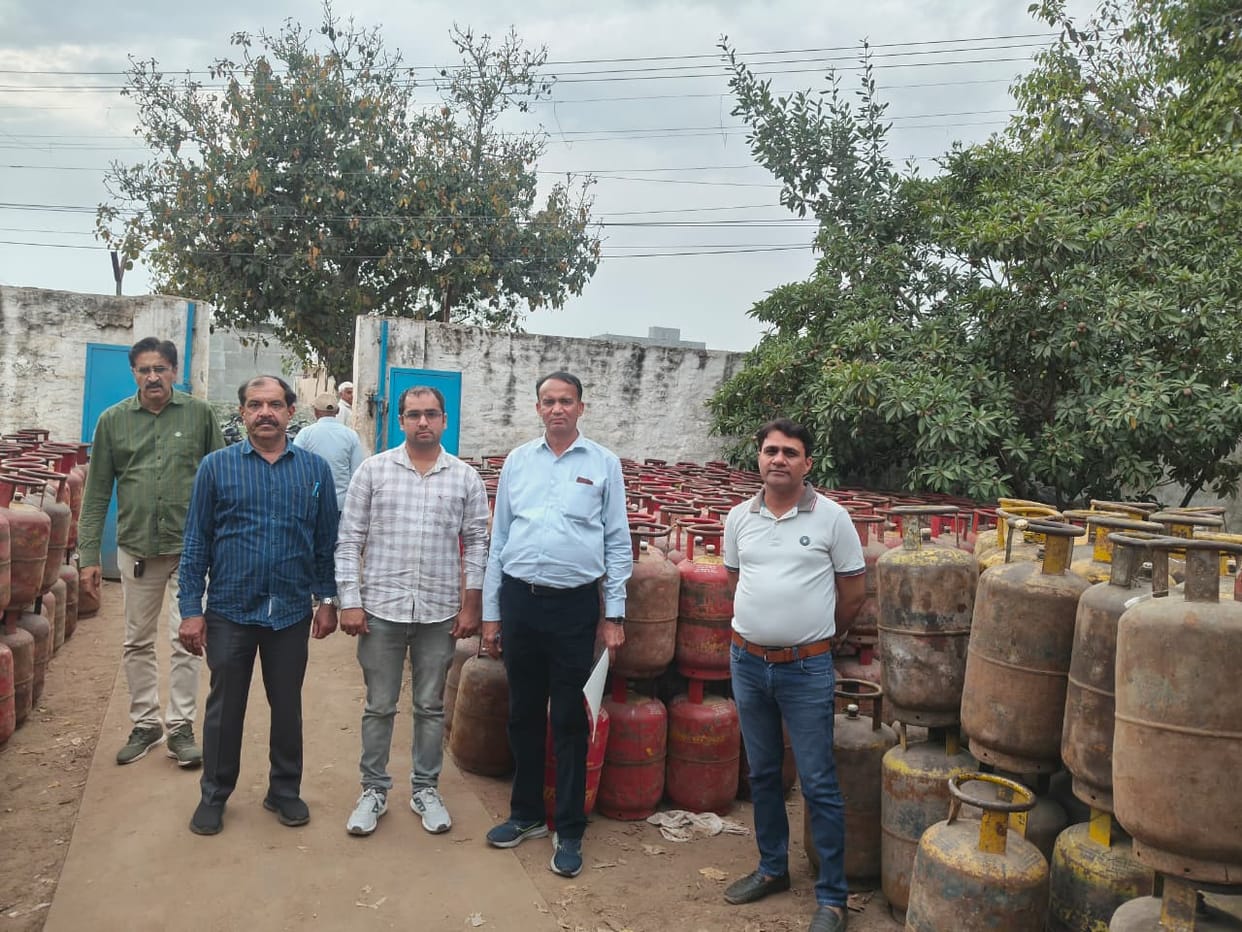 Food and Supplies Department teams checked gas agency records and found supplies to be normal.