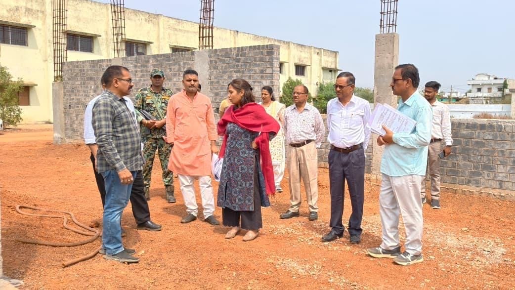 Collector strict on negligence in school hostel construction in Bemetra