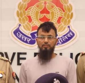The kingpin of a transport network that smuggled cough syrup to Bangladesh via Bengal-Bihar has been arrested.