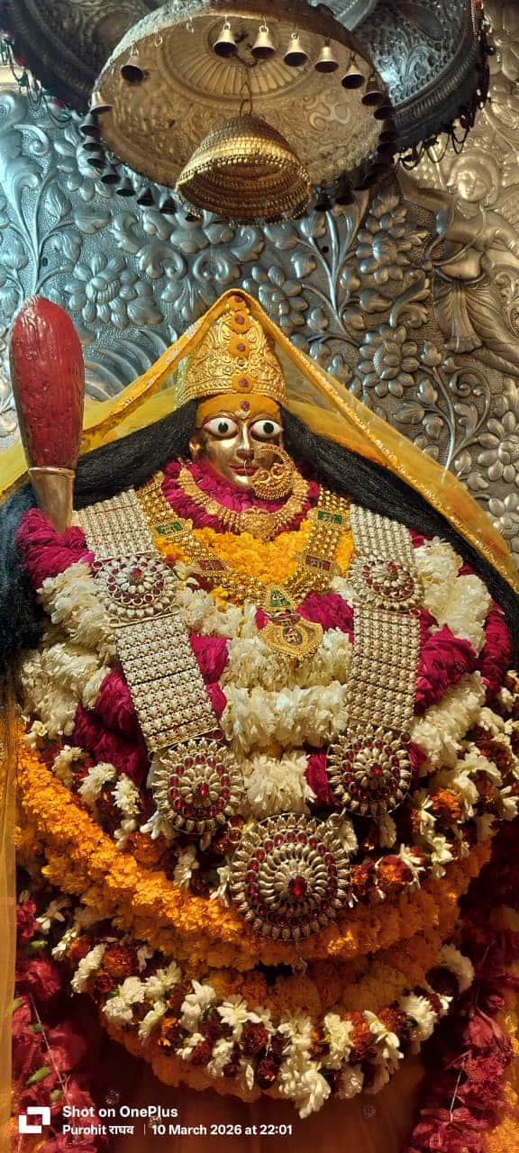 माता शीतला की मूर्ति। संवाद