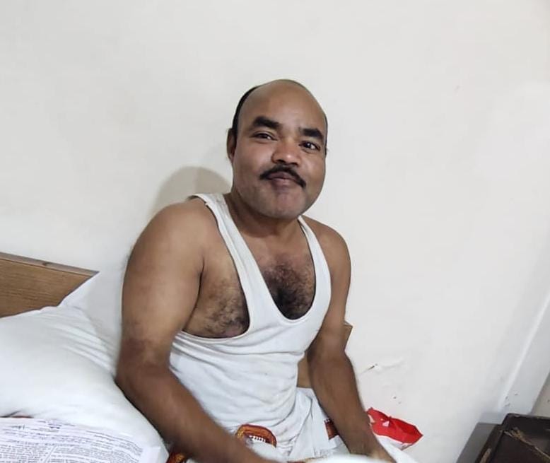 मृतक शिक्षक देवानंद भारद्वाज की फोटो।