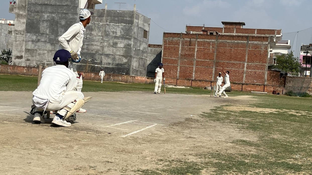 Challenger XI Azamgarh beat Unique XI by 6 wickets
