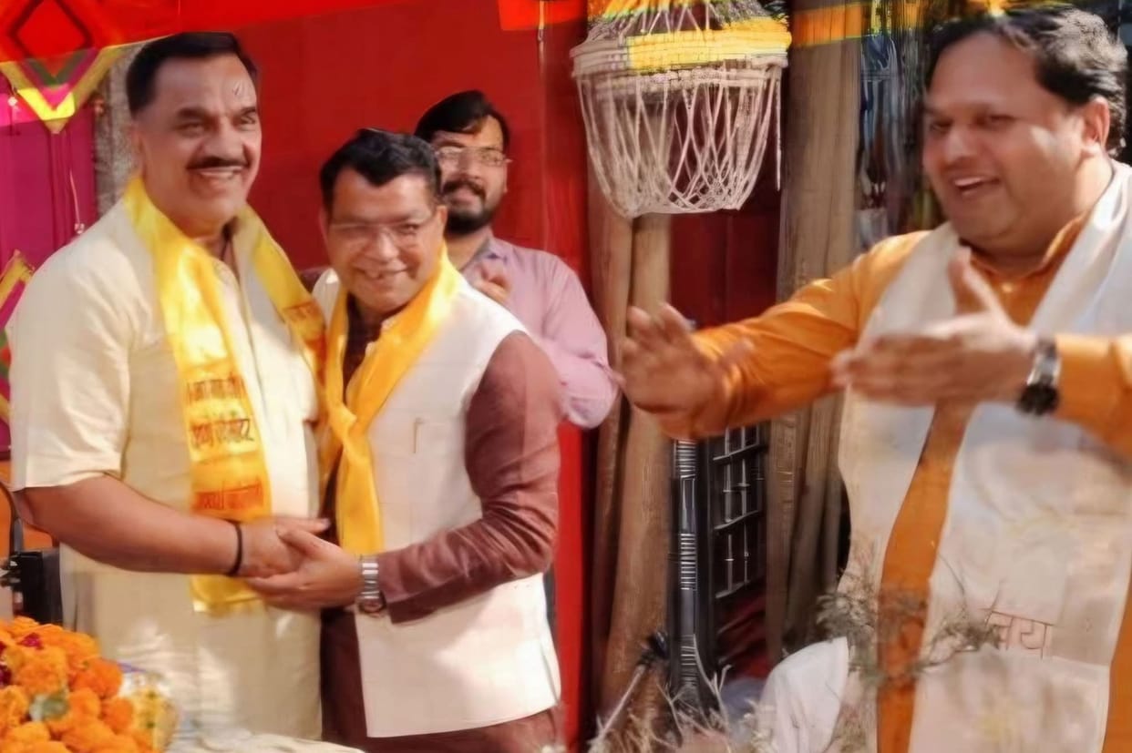 Political rivals like Aurora and Thukral hugged each other, and the mayor applauded.