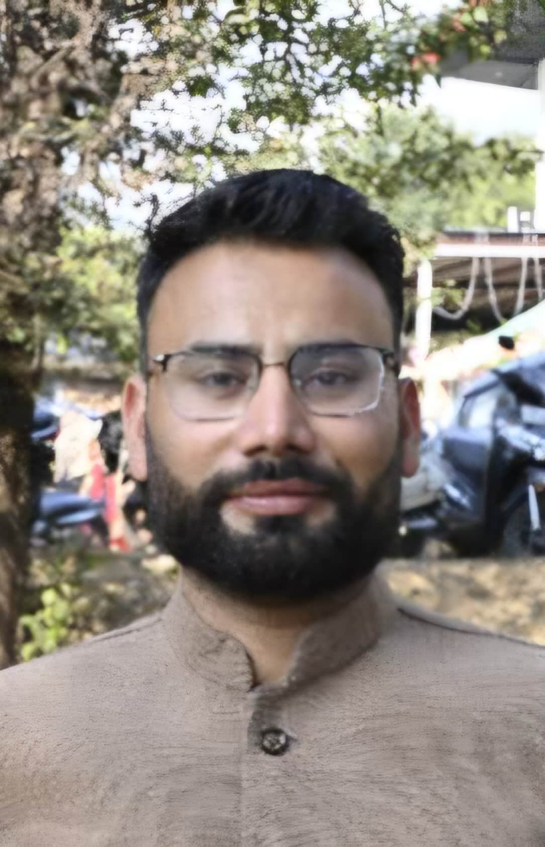 दीपक धनोटिया, वार्ड- नौ