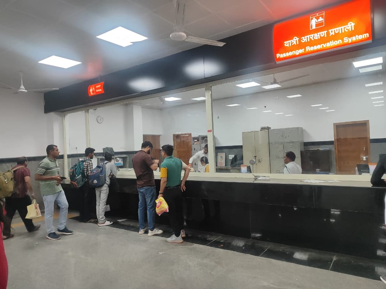 Five counter ticket window started in the new building at the railway station