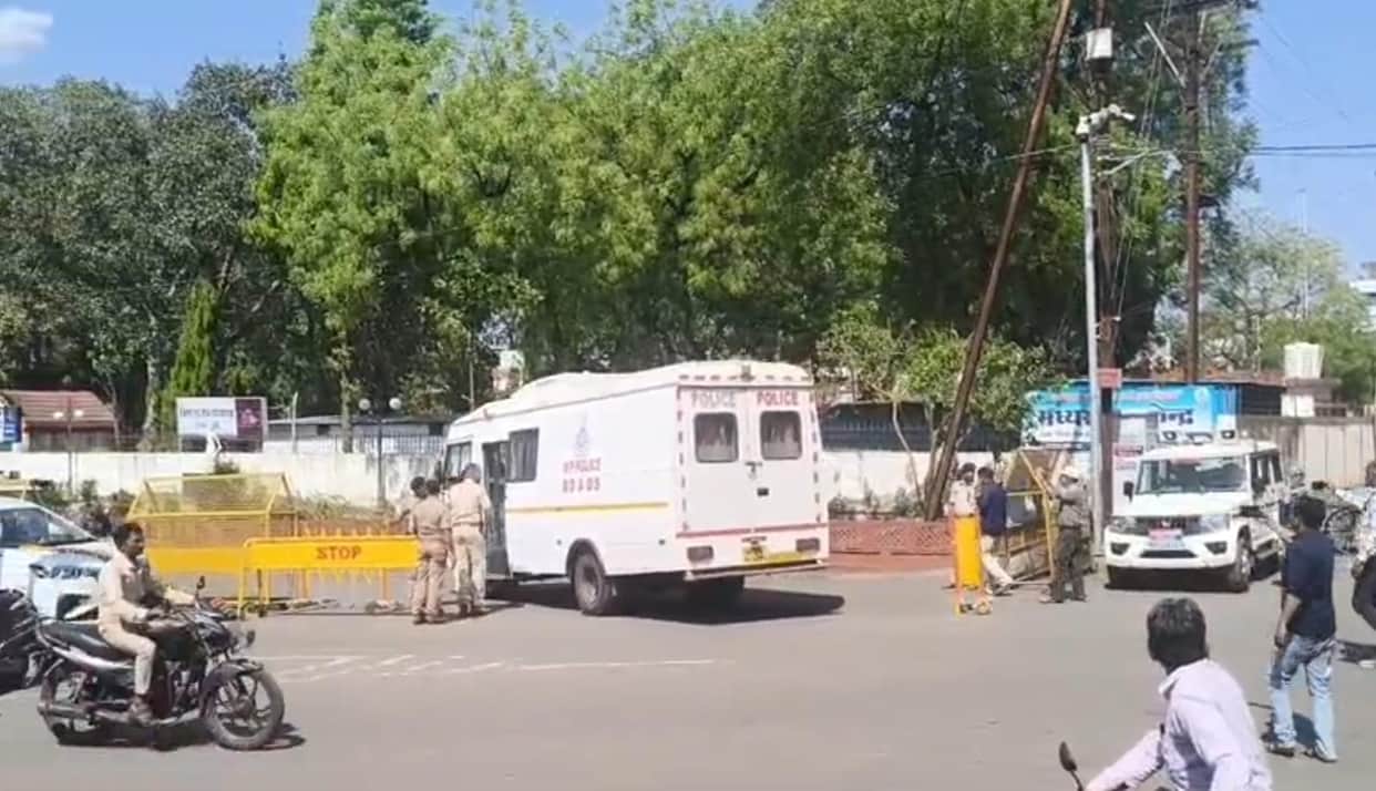 ahmedabad bomb threats email accounts pakistan bangladesh connection