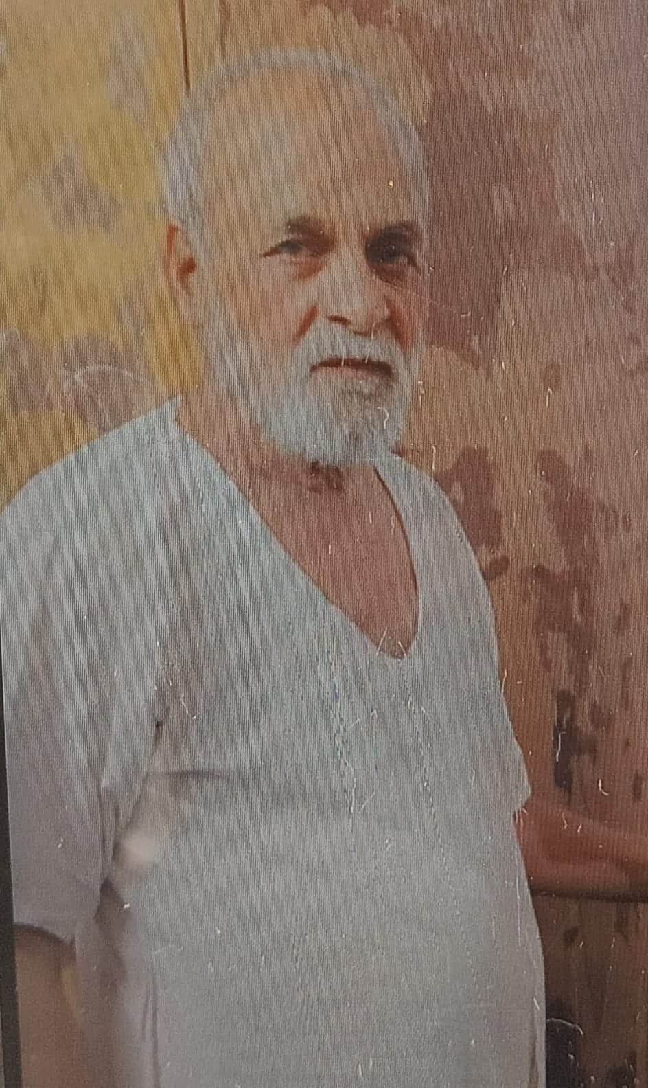 फोटो - 01 मृतक किसान हरिमोहन कुशवाहा की फाइल फोटो।