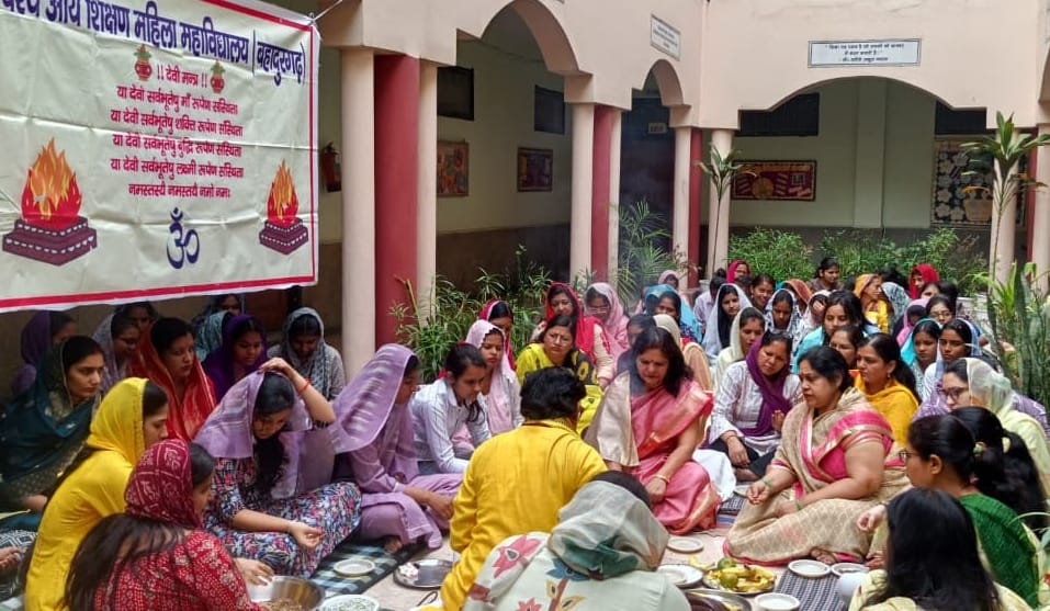 Hindu New Year Welcomed with a Havan
