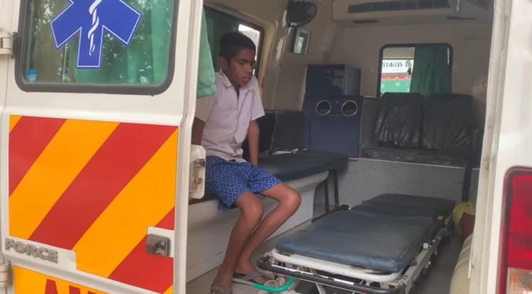 Bihar News: स्कूल में ‘मटन पार्टी’ का विरोध पड़ा भारी; छात्र की बेरहमी से पिटाई, प्रधानाध्यापक निलंबित