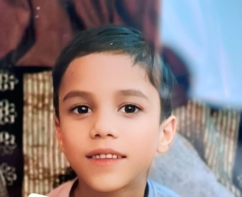 10-year-old student dies after being hit by a roadways bus