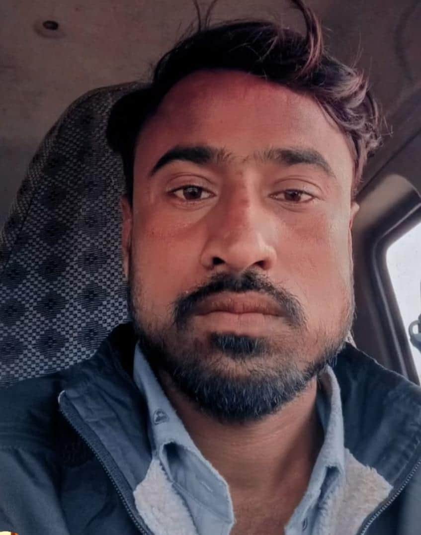 मृतक सुरेंद्र निषाद की फाइल फोटो।