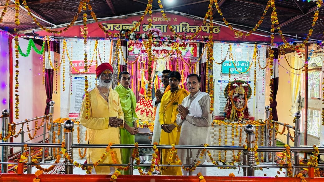 Mother Brahmacharini was worshipped with reverence and devotion.