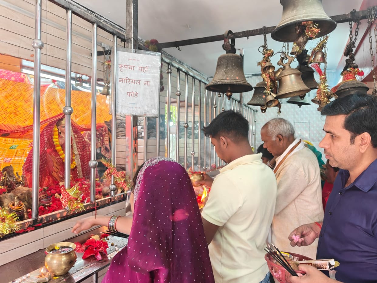 Crowds gathered at Devi Jagran on the first day of Chaitra Navratri