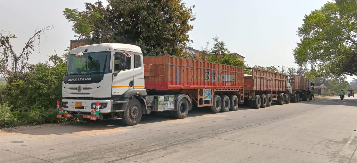 Three sand-laden trailers seized; fine of 1 lakh imposed