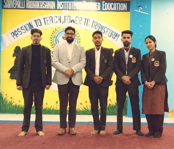 Duni Chand and Vanshika were first in the speech