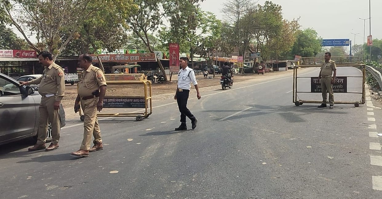 Heavy vehicle traffic resumes on Ayodhya Highway