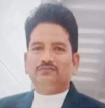 Teacher Dies in Road Accident; Wife and Children Injured