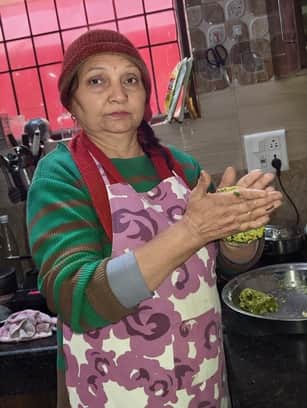 बजट, गृहिणी आशा रानी। संवाद