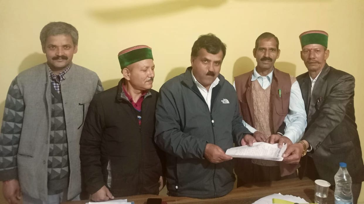 Chati-Tunan road has not been restored for heavy vehicles for seven months