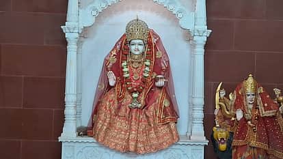 Muzaffarpur Bihar news : chaitra navratra festival maa chandraghanta devi worship by devotee today