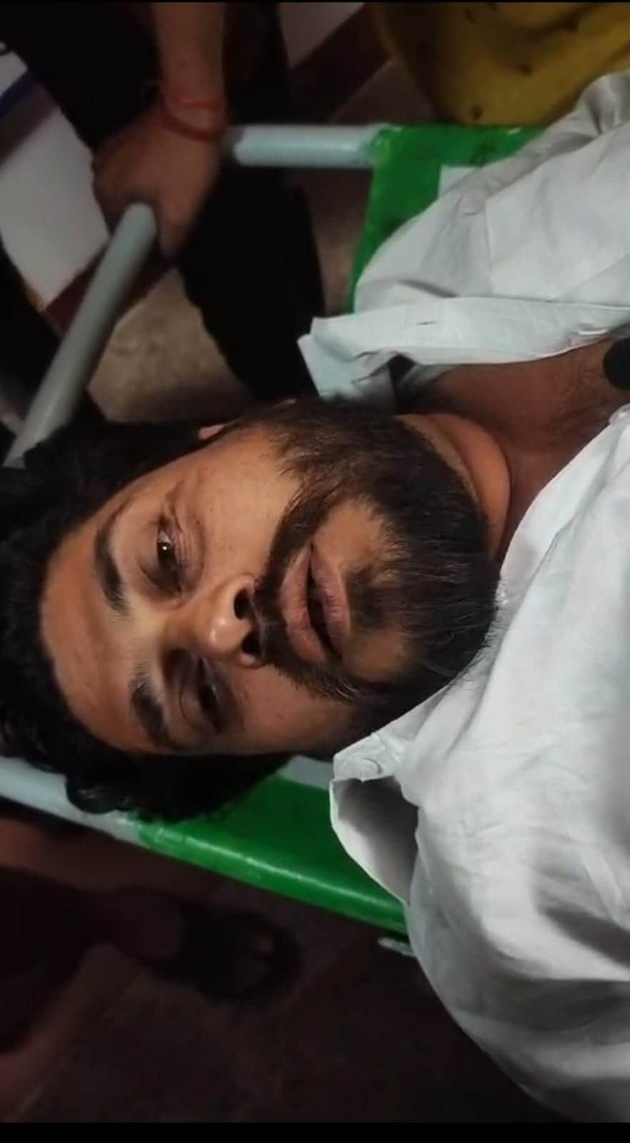 फोटो - 02 मेडिकल कॉलेज में भर्ती सोनू राजावत। संवाद