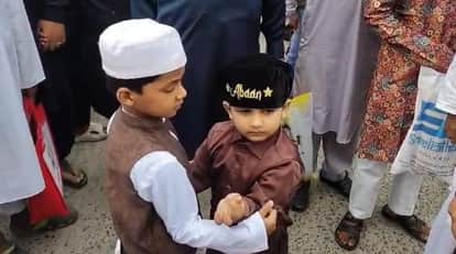 eid ul fitra celeberate today people come mosque and idgah for namaj in Muzaffarpur Bihar