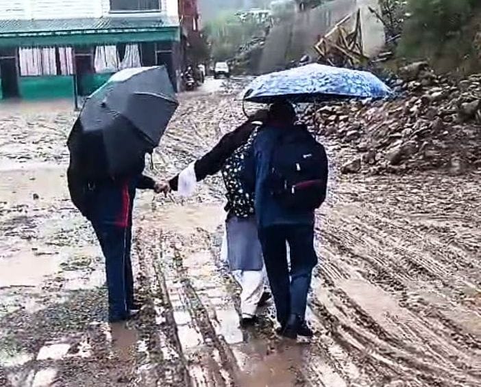 Children of Jadol school are coming to school risking their lives