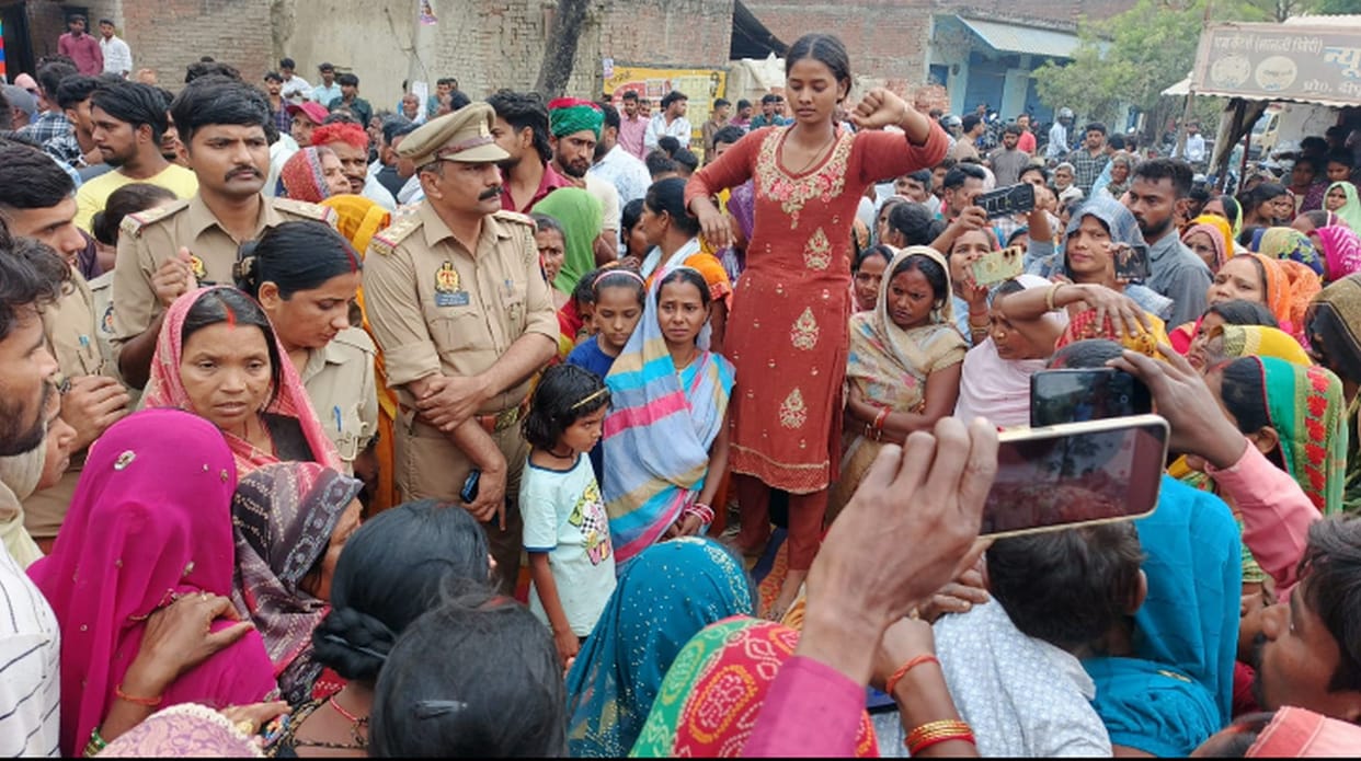 Ruckus erupts over farmer's death, road blocked by body