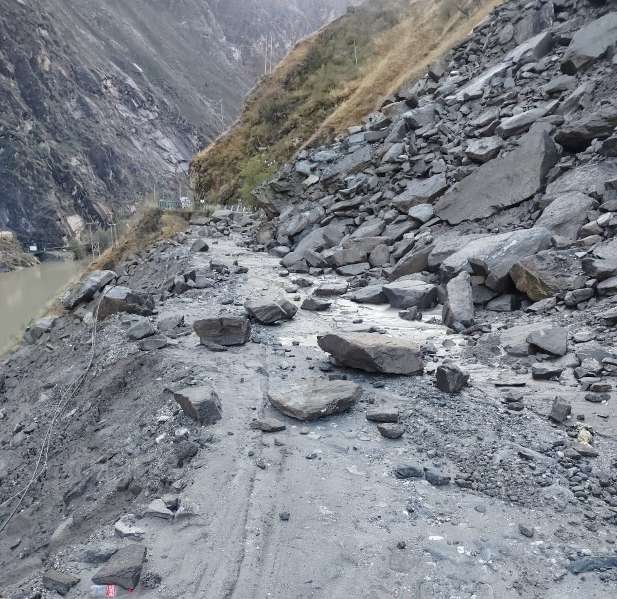 NH-5 restored in Nathpa after 20 hours