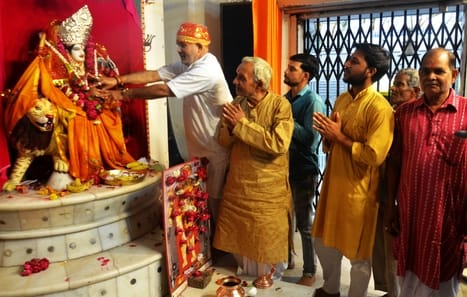 Worship of Goddess Brahmacharini on the second day of Navratri.