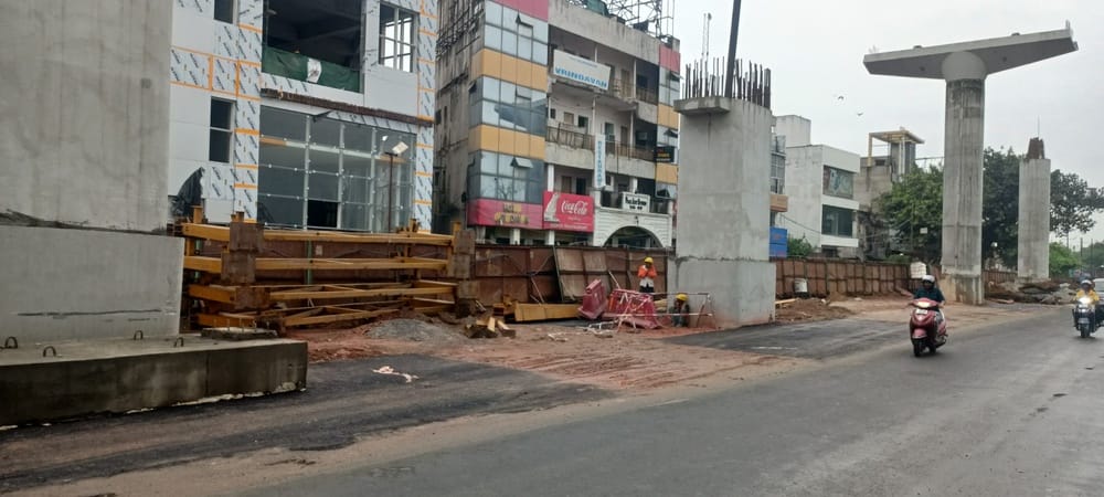Pillars started being built on Mandi Committee, barricading removed from St. John's intersection