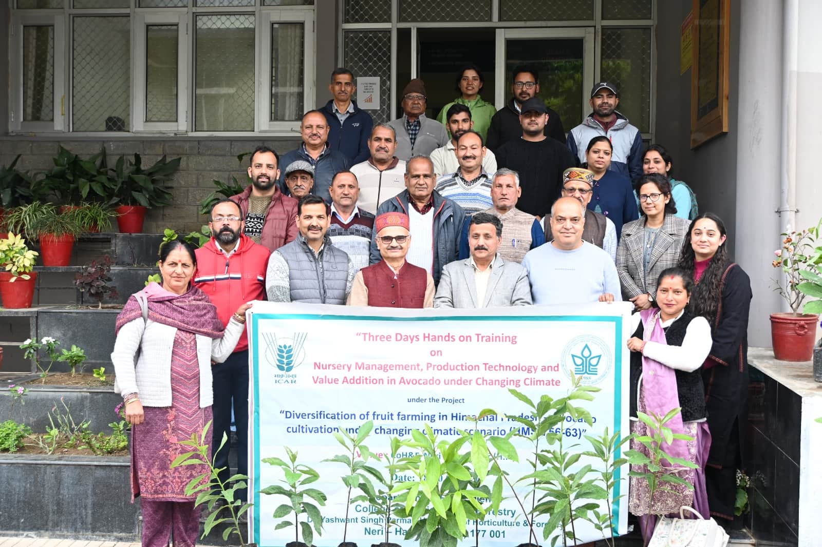 औद्यानिकी एवं वानिकी विश्वविद्यालय नेरी में एवोकैडो की खेती पर आयोजित तीन दिवसीय कार्यशाला के स